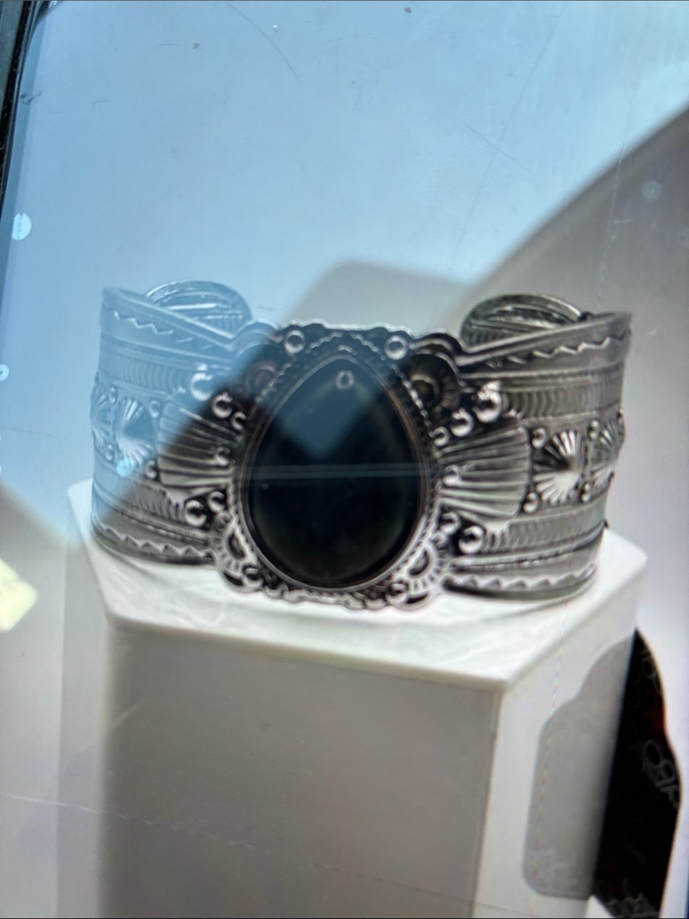 Silver-Tone Cuff Bracelet with Black Teardrop Stone